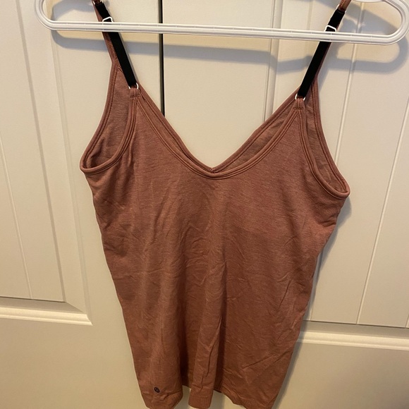 Lululemon tank top - Picture 2 of 4